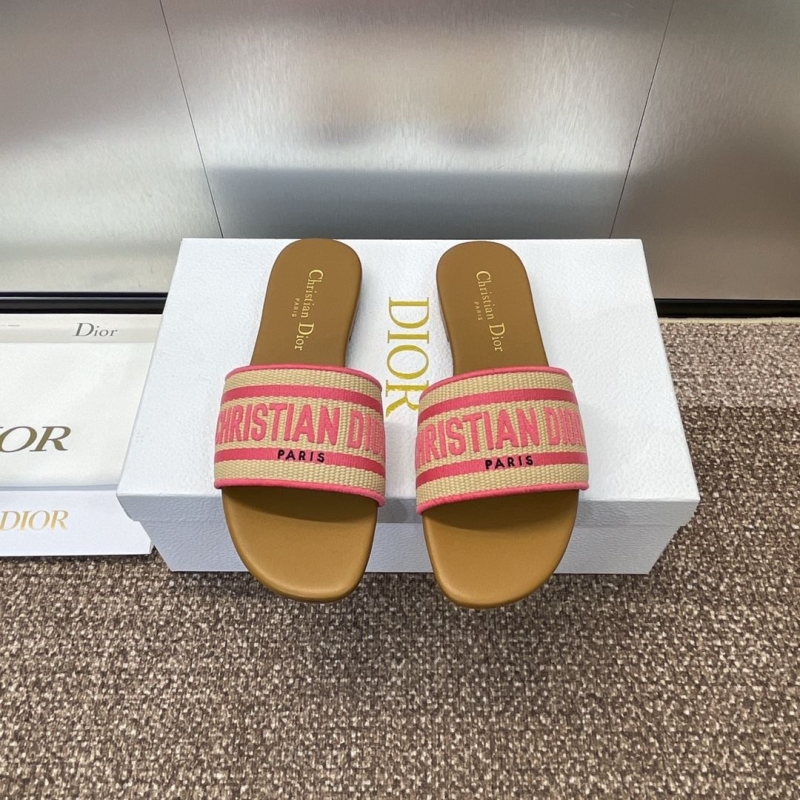 ch**an D*or slippers